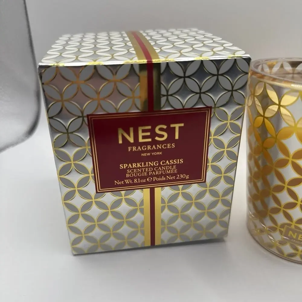 Nest Fragrances Sparkling Cassis Scented Candle, 8.1oz 230g